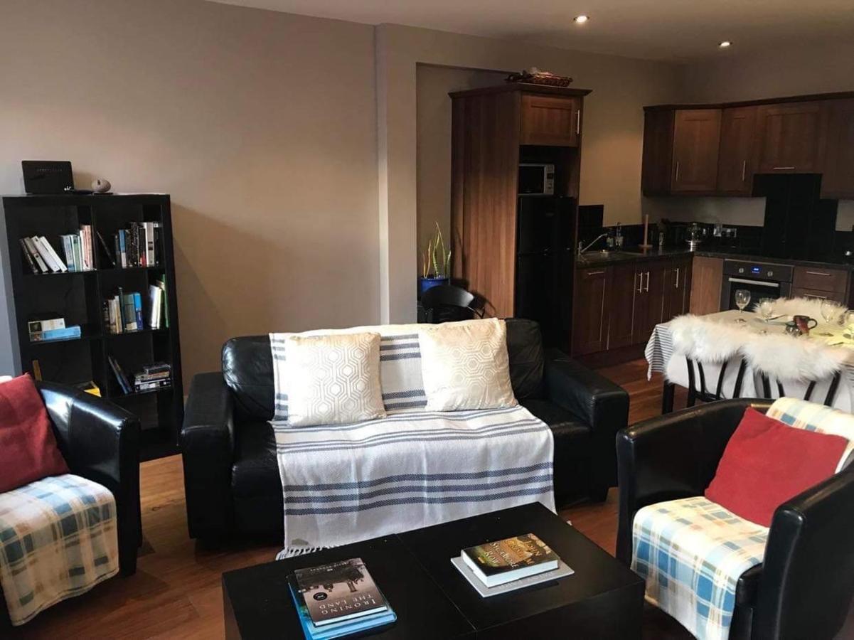 Centre Of Dingle Town - Luxury Holiday Apartment Exteriör bild