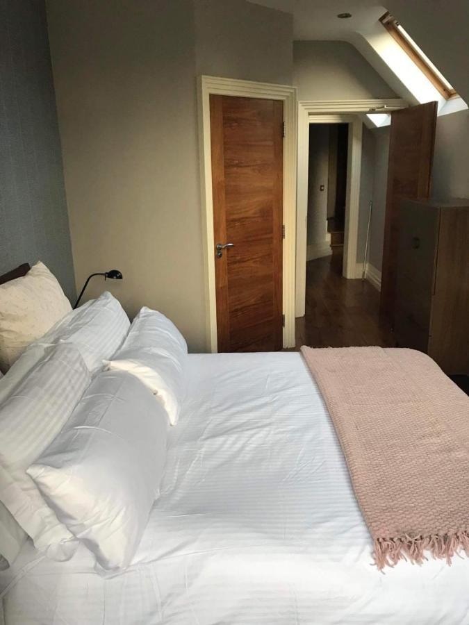 Centre Of Dingle Town - Luxury Holiday Apartment Exteriör bild